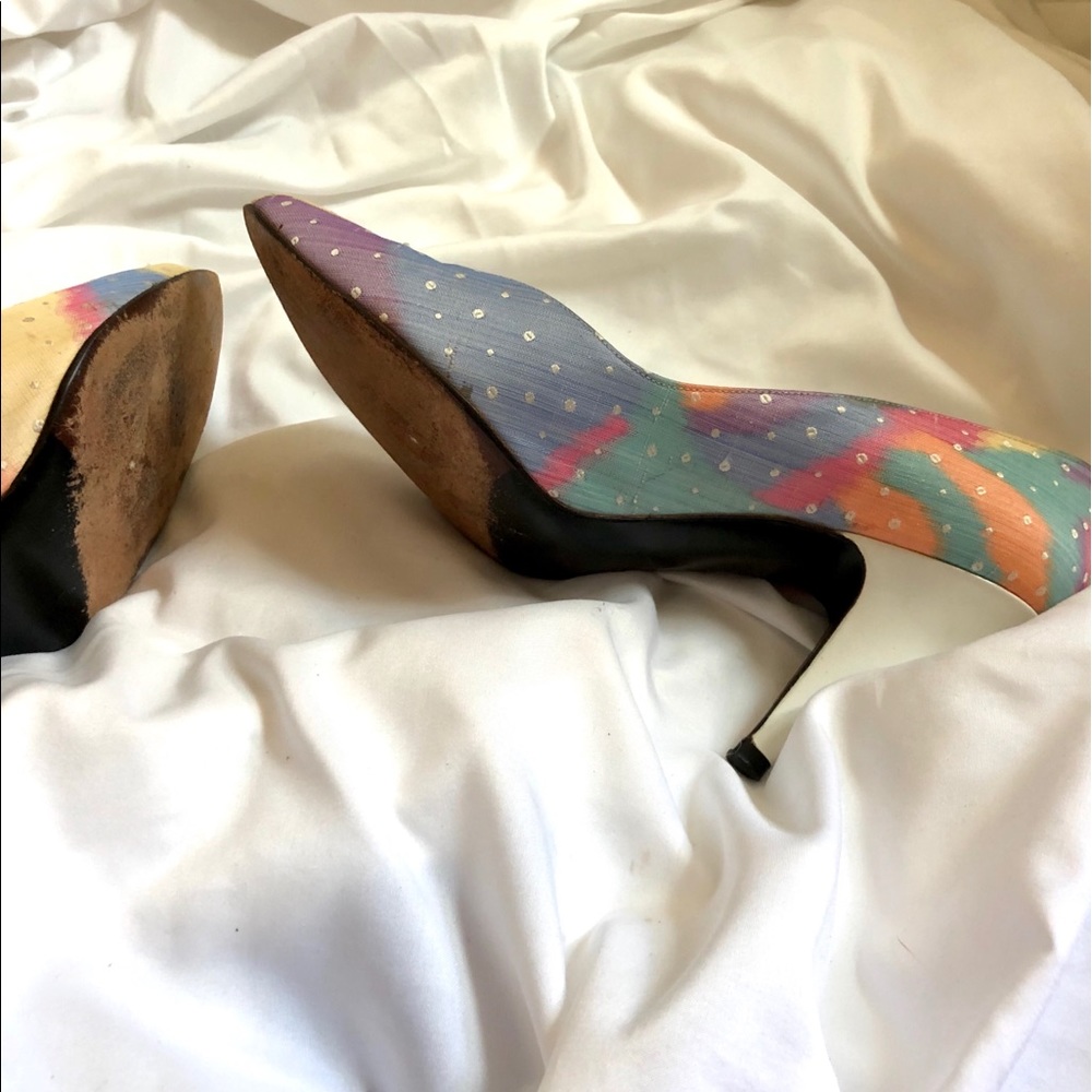 Vintage 80s Stuart Weitzman Rainbow Polkadot Pumps - Picture 5 of 6